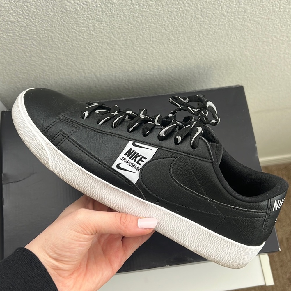 Nike Sportswear Sneakers ✔️